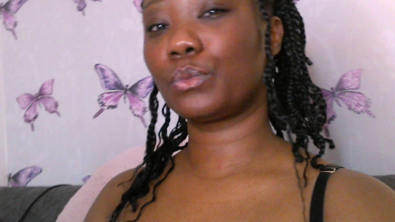 Model - butterflylove1 curvy