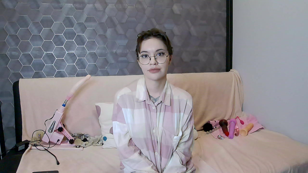 Model - Nikki_Raye toys