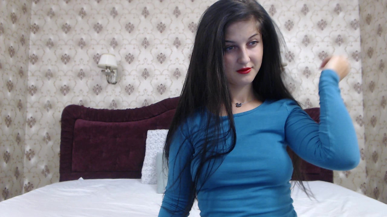 Model - Vika striptease