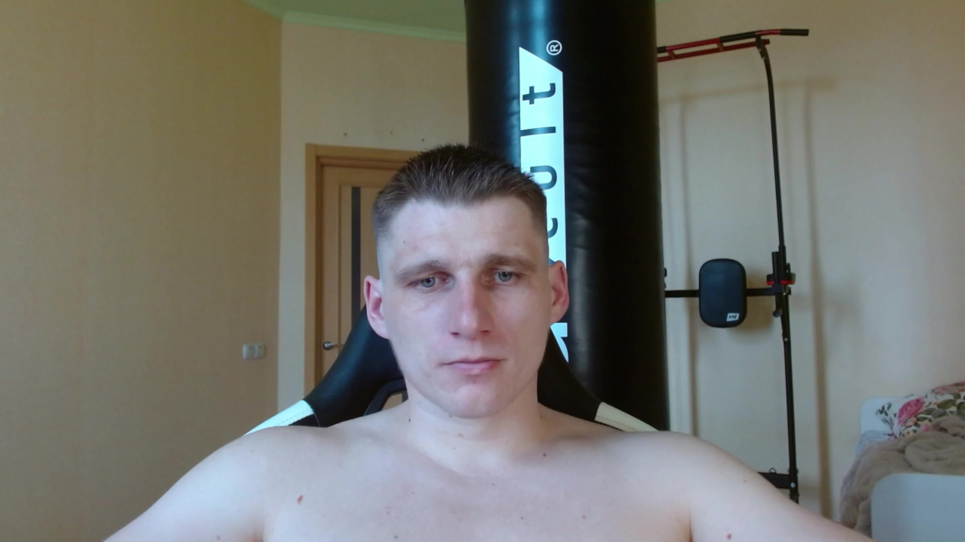 Model - PoliglotJoe sexy