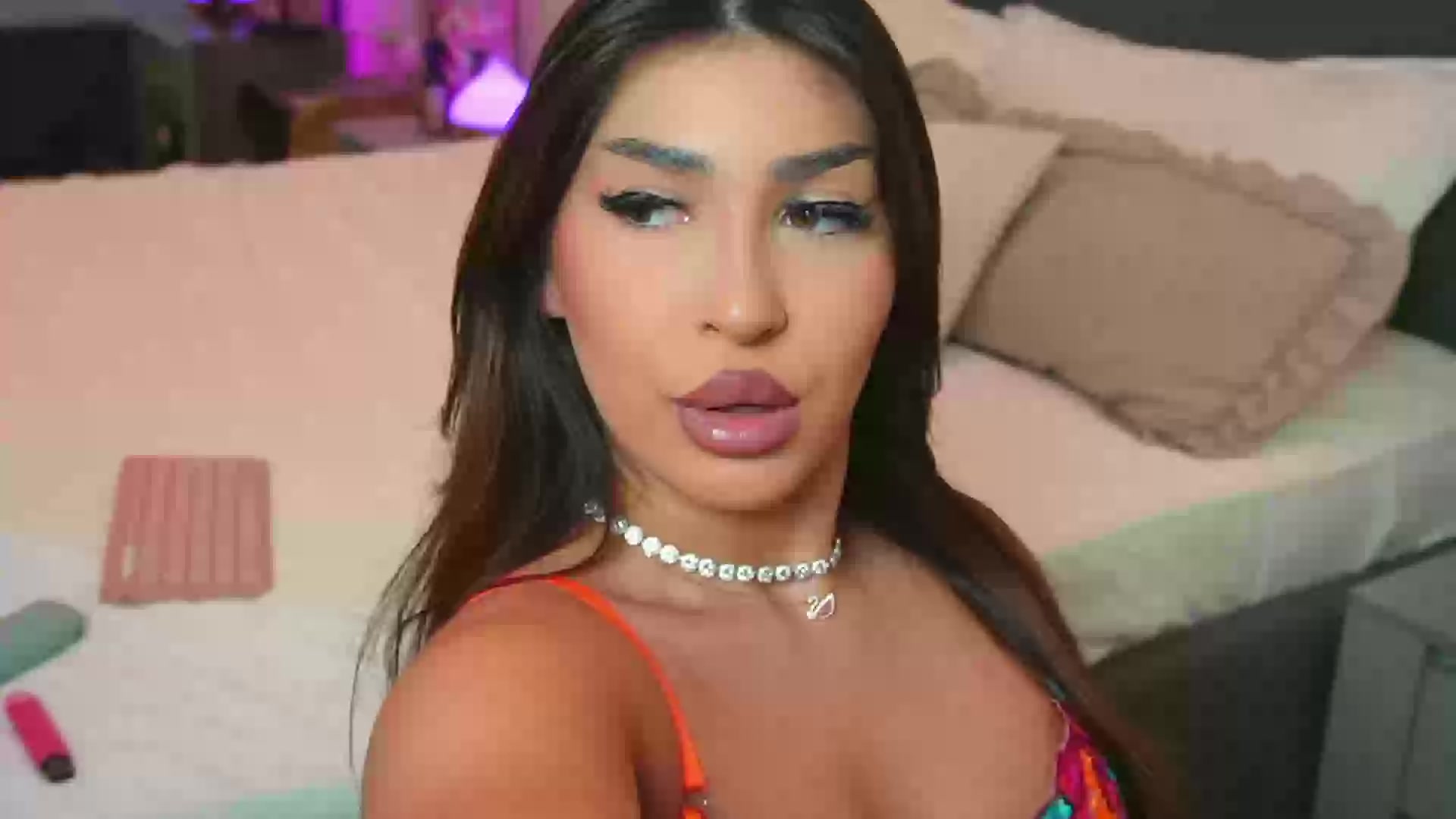 Model - AmaRay mistress