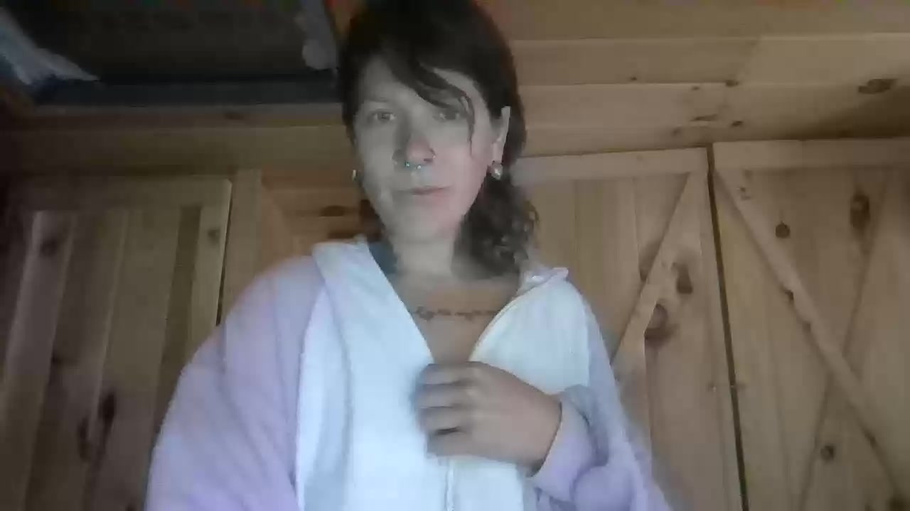 Model - Misty Moonbeam petite