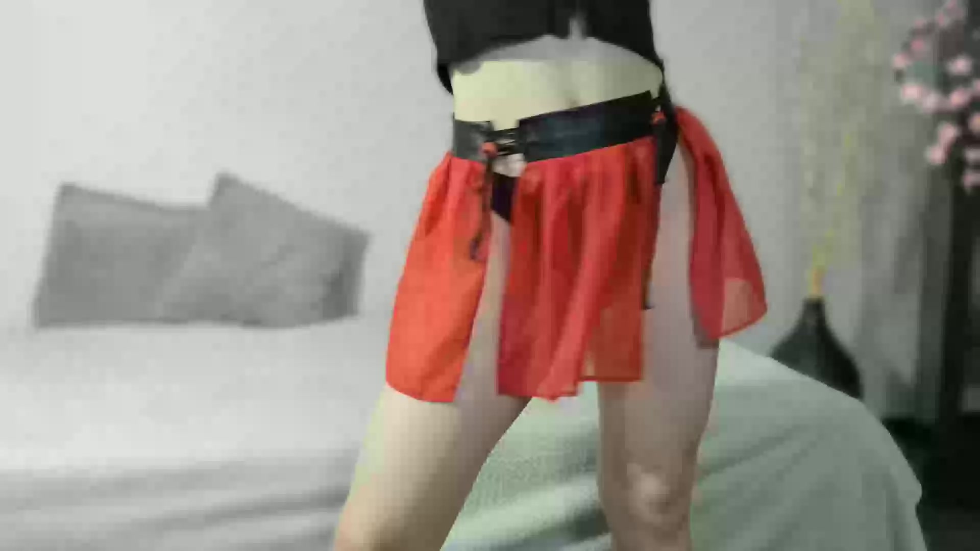 Model - Megan_Lora3 striptease