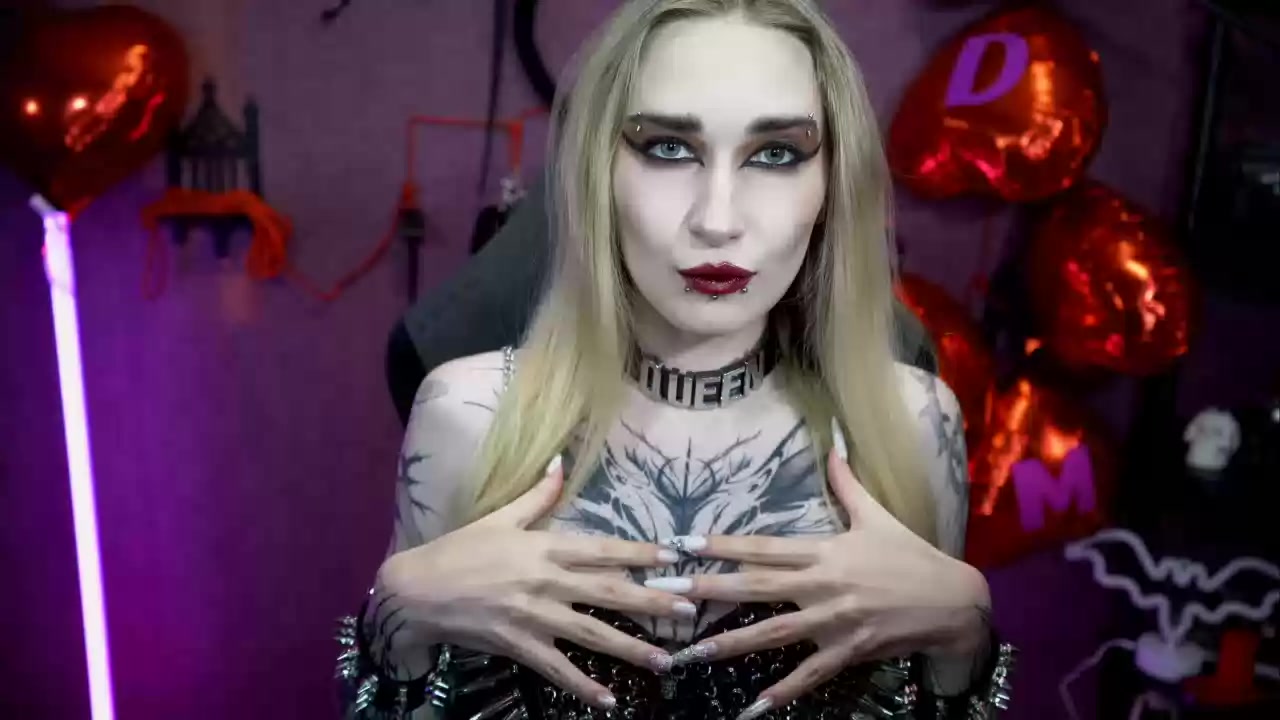 Model - Amy Goth fetish