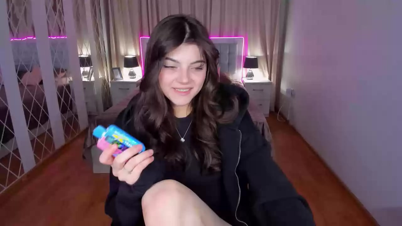 Model - StellaMursss striptease