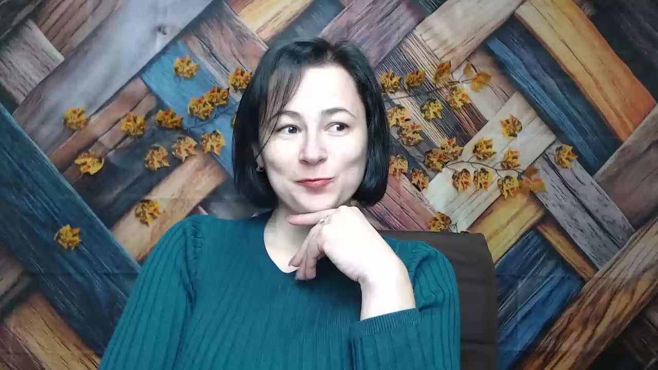 Model - MarieSho bigtits