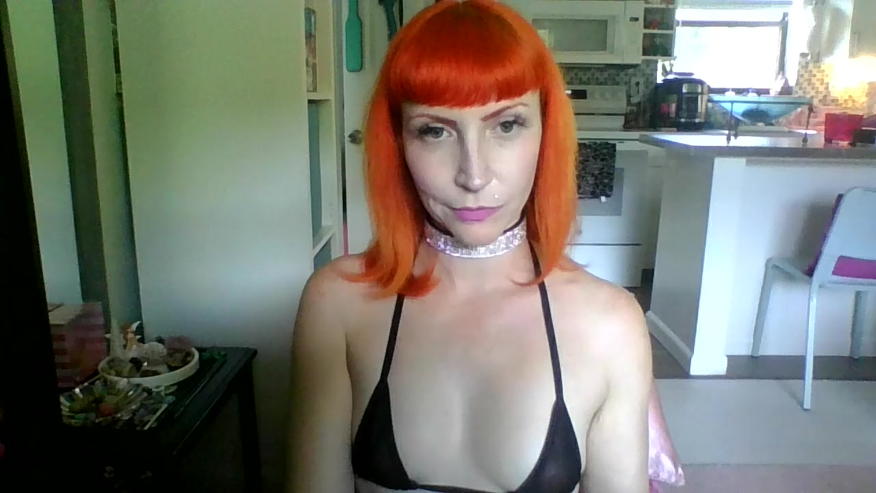 Goddess Loretta findom Model - Goddess Loretta findom