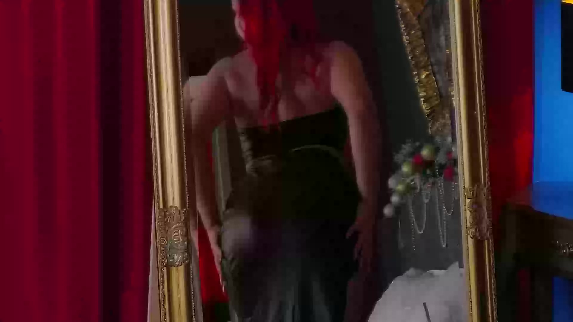 Model - Emmelyne ass