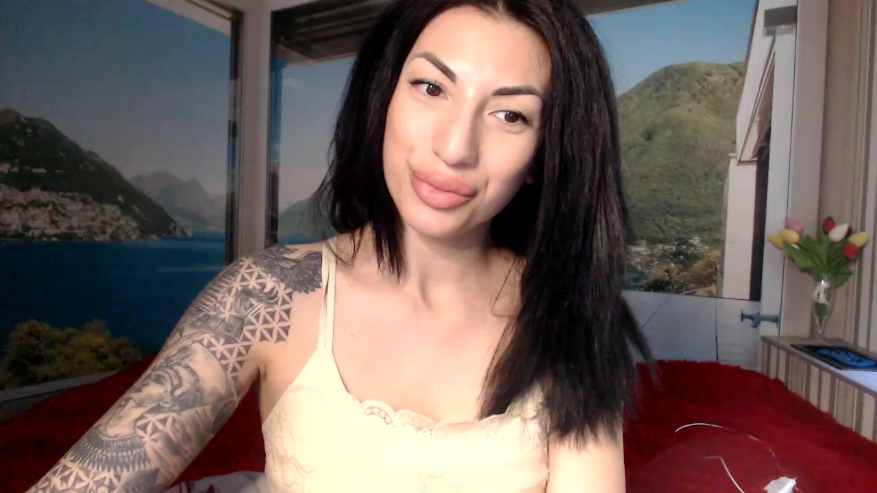 Model - FullBuzz ass