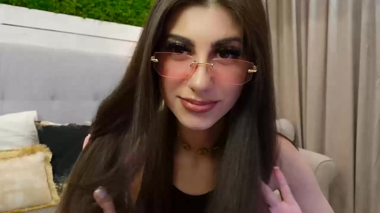 Model - IsabellaMyst anal