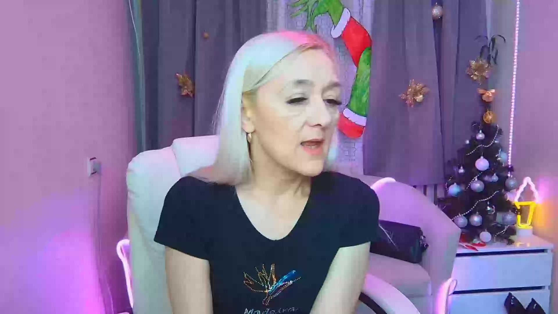 Model - KarmenHiron ass