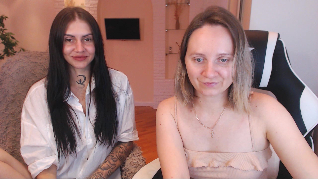 Model - flamingo ass