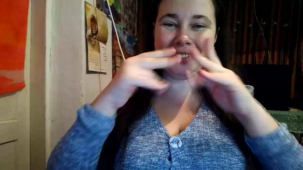 Model - Cora_Maro ass