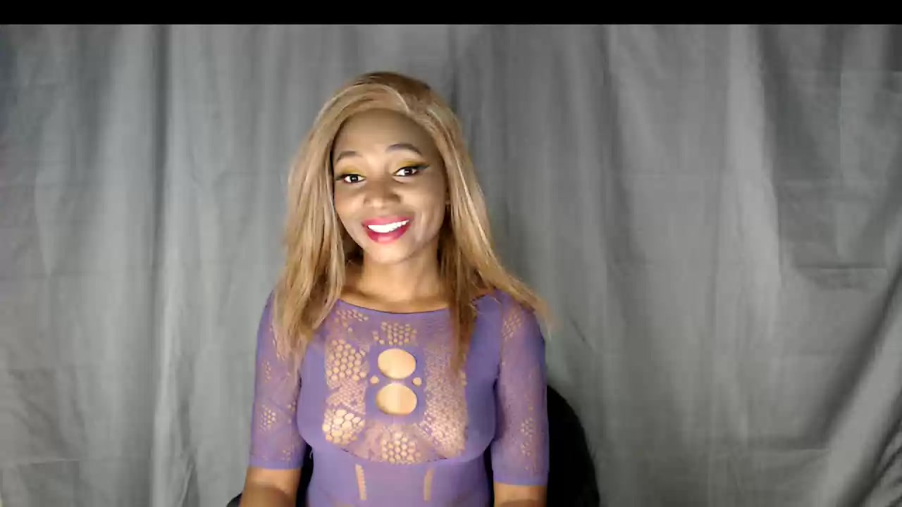 Model - MissSophia squirt