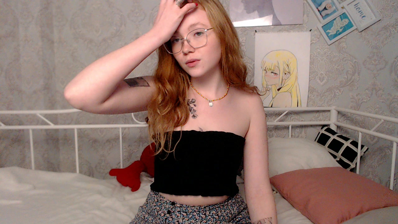 Model - Maya Light deepthroat