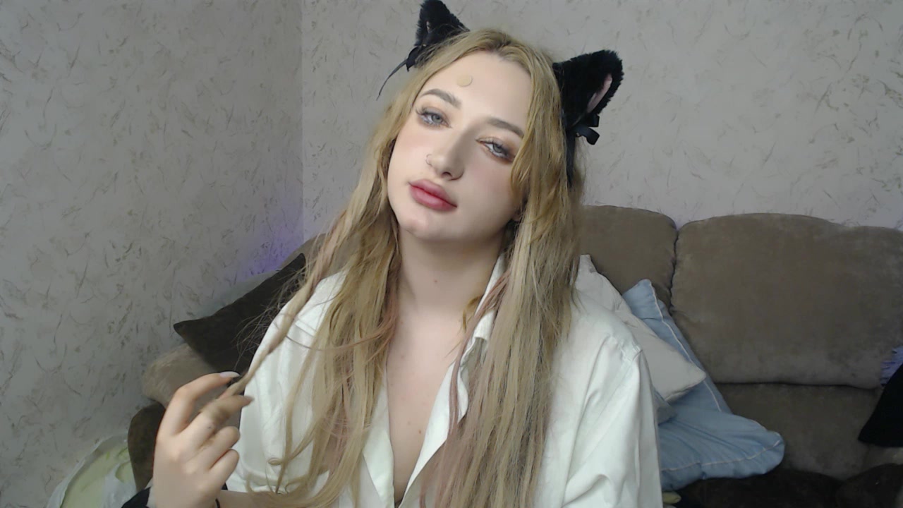 Model - Sophia pussy