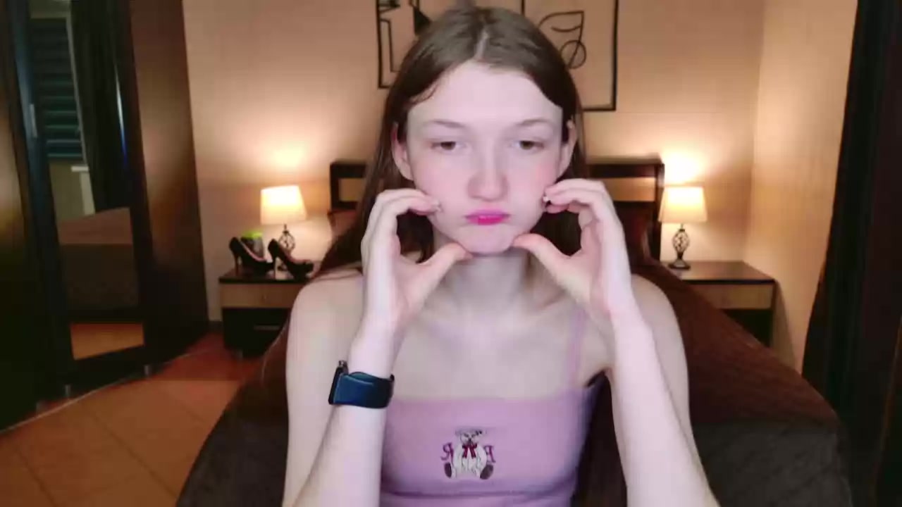 Model - NikaMacey sexy