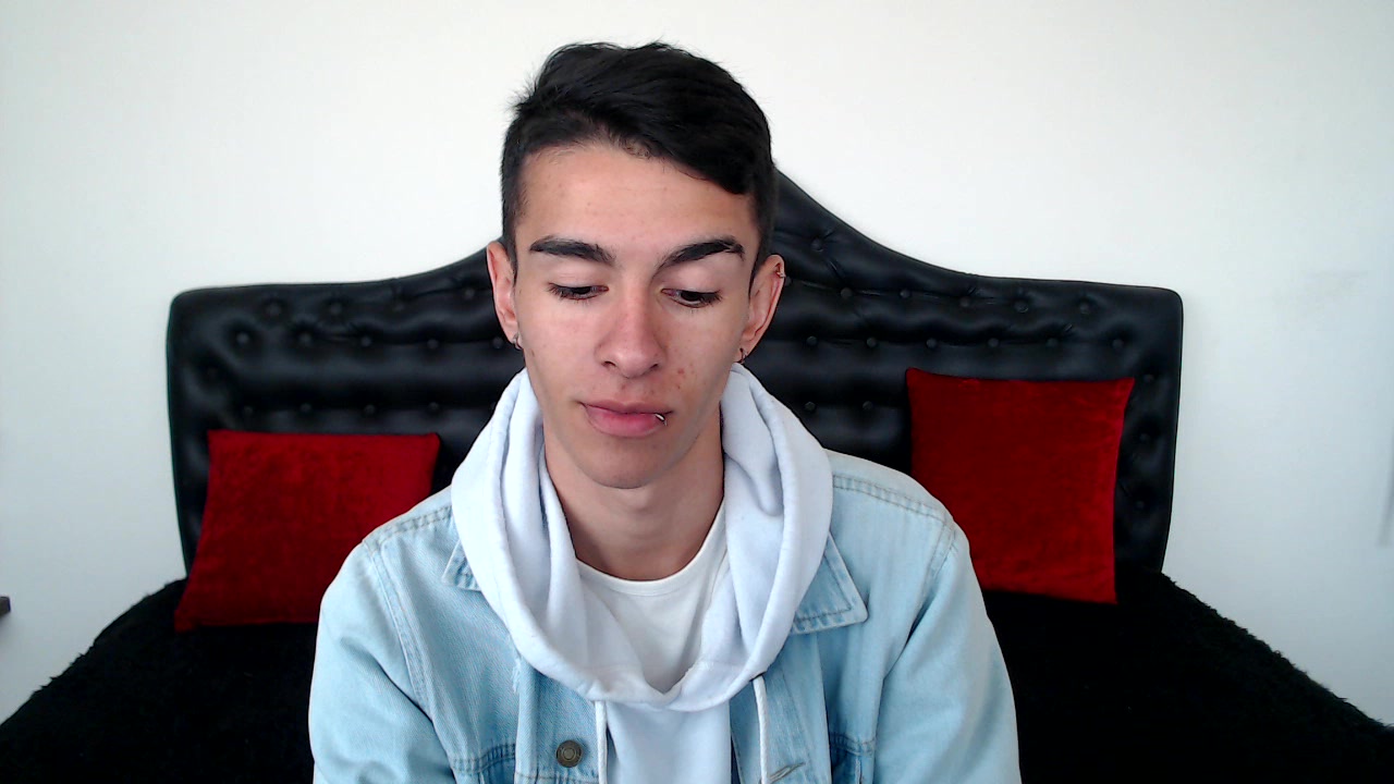 Model - Garret Fautzi latin