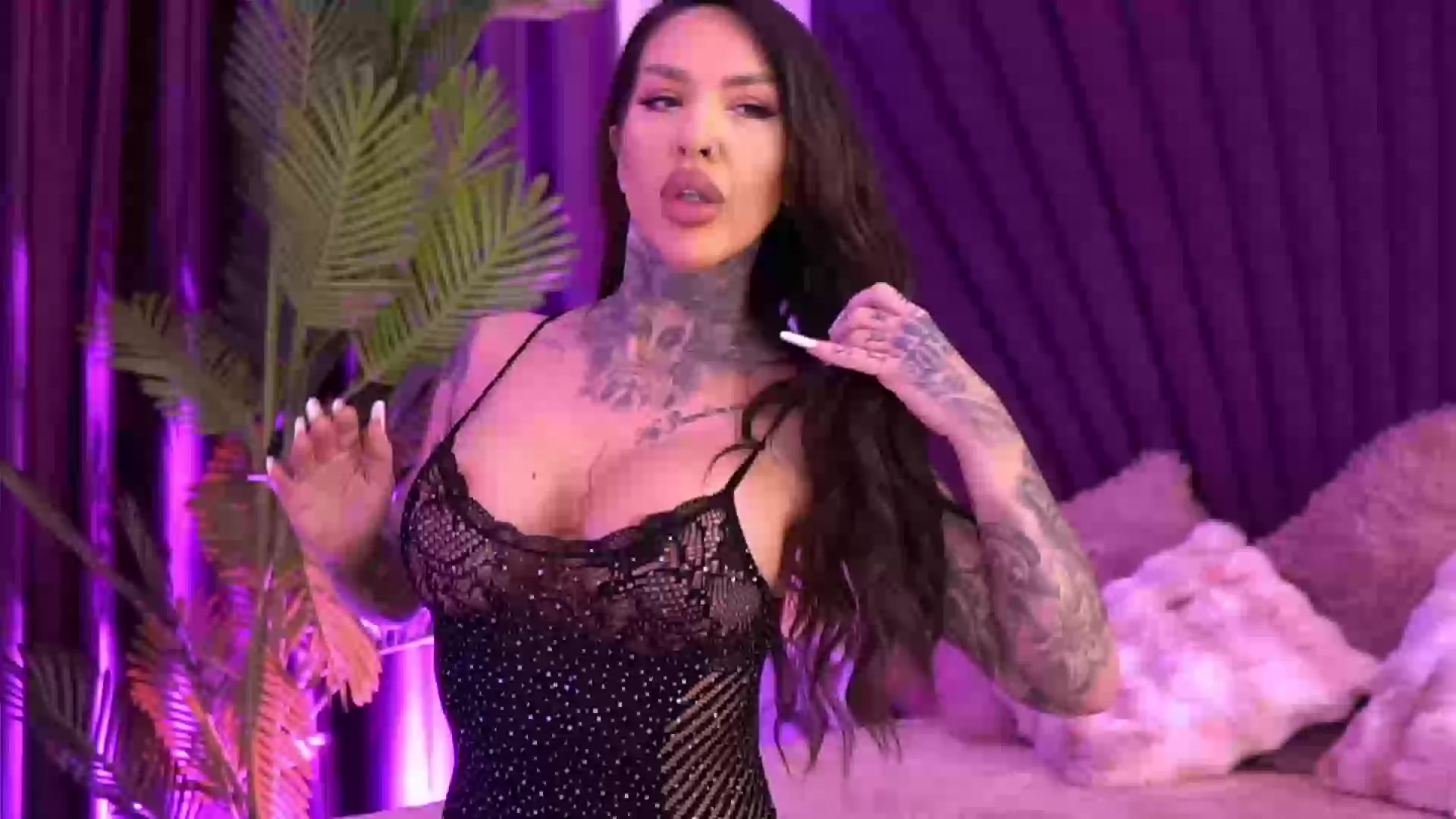 Model - ScarletNoir anal