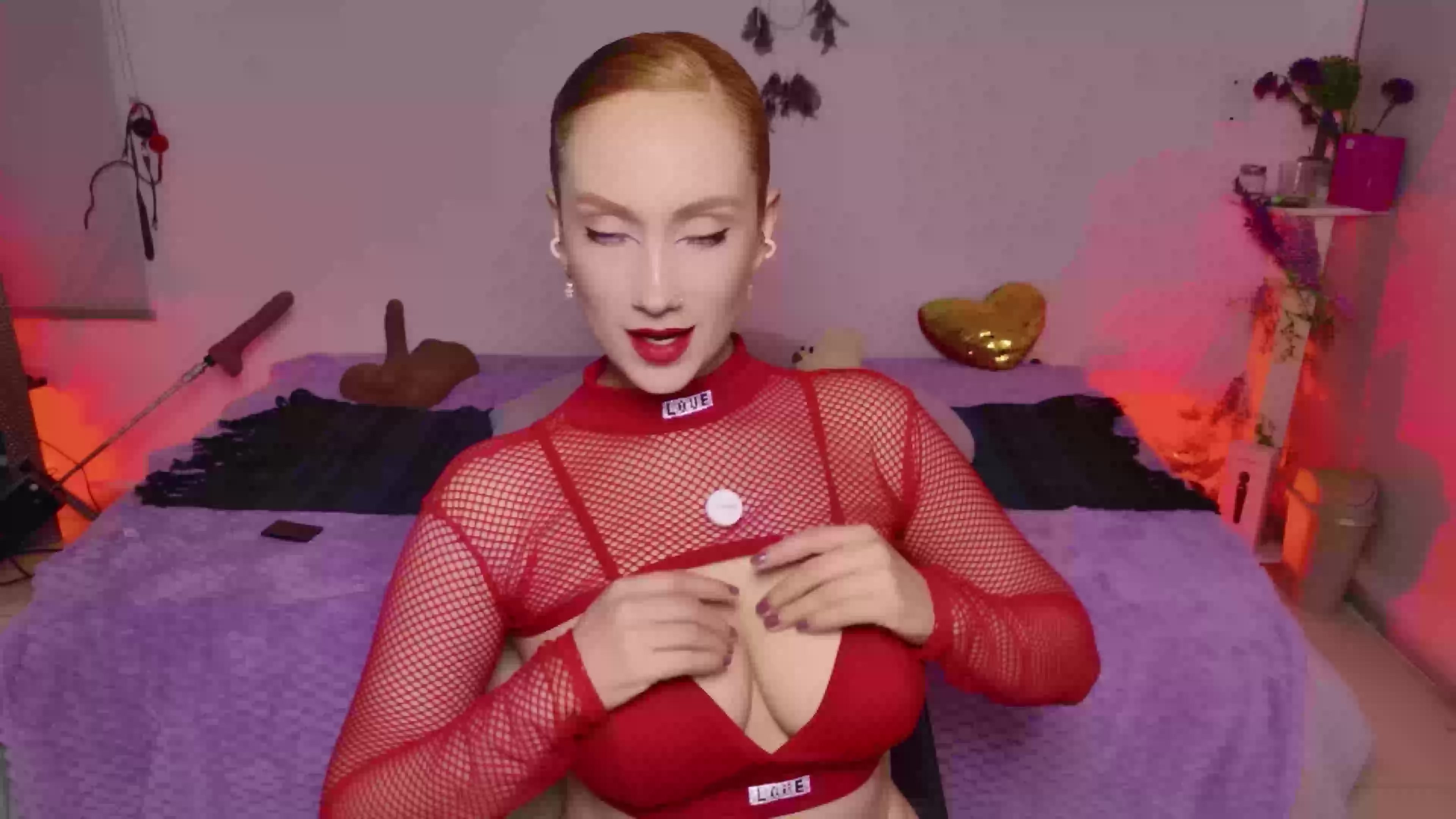 Model - mayawilde submissivegirl