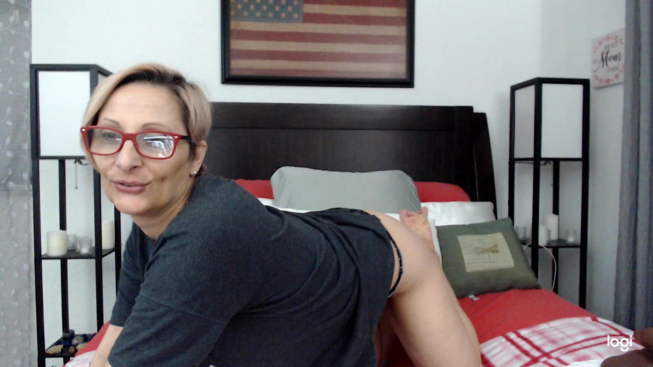 Model - Carol.S anal