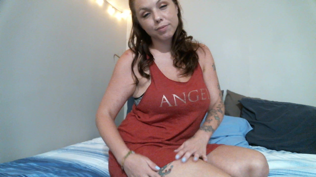 Model - Queen Koddi footworship