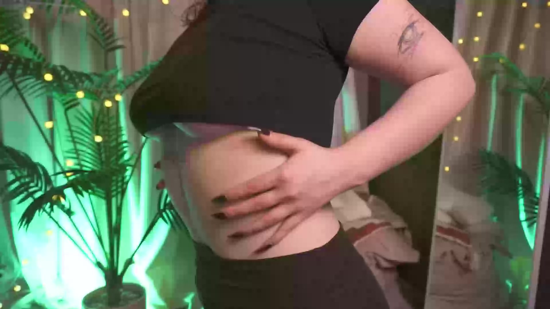 Model - Rosemary feet