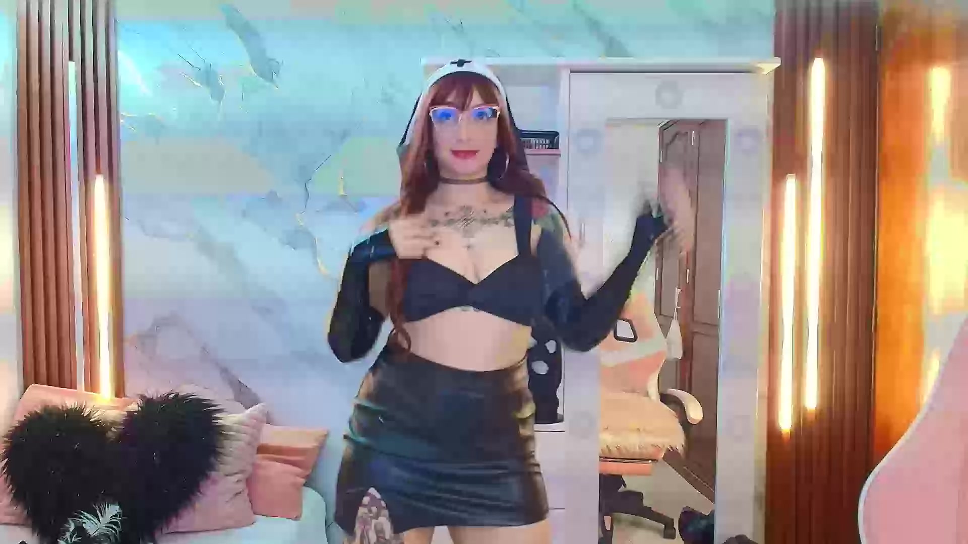 Nati fun Model - Nati fun