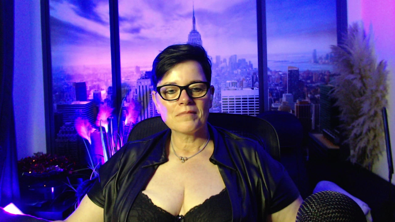 Model - MollySun sexy