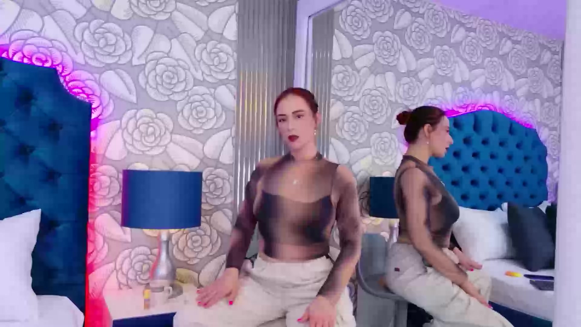 Model - TaniaBlaze deepthroat