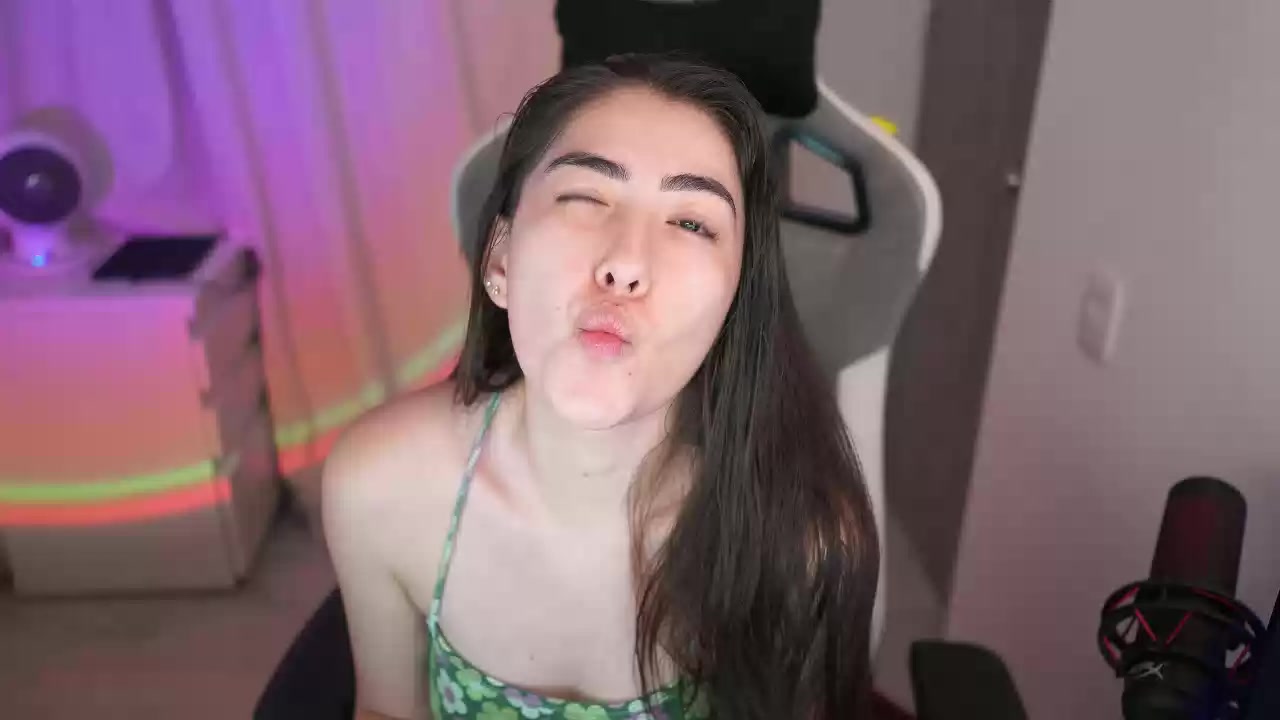 Model - Anya Cute anal