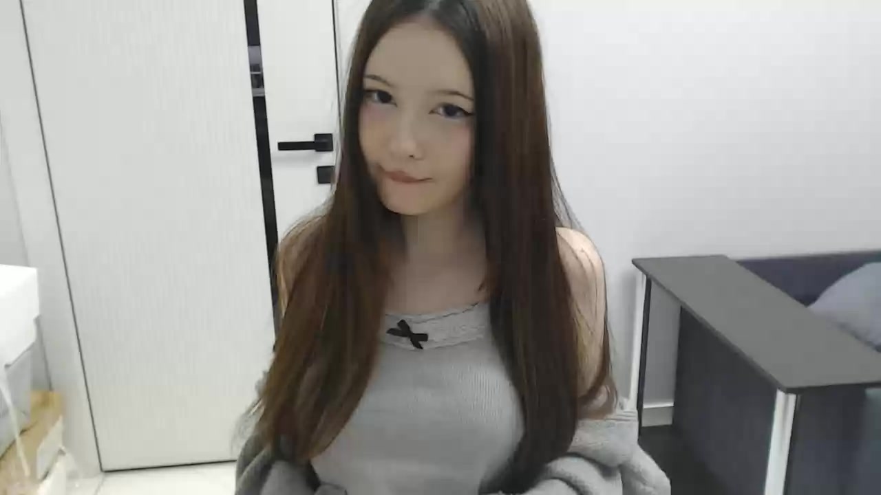 Model - EasterPink legs