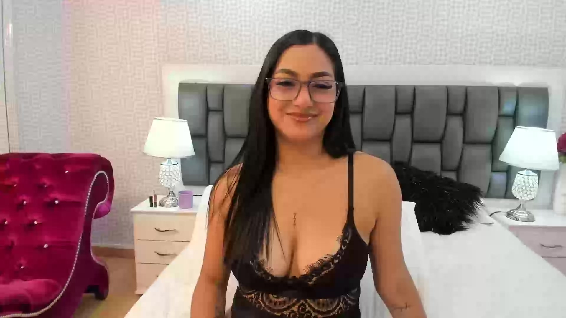 Model - LucyHaddid ass