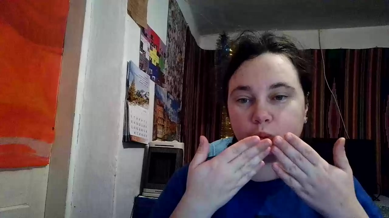 Model - Cora_Maro ass