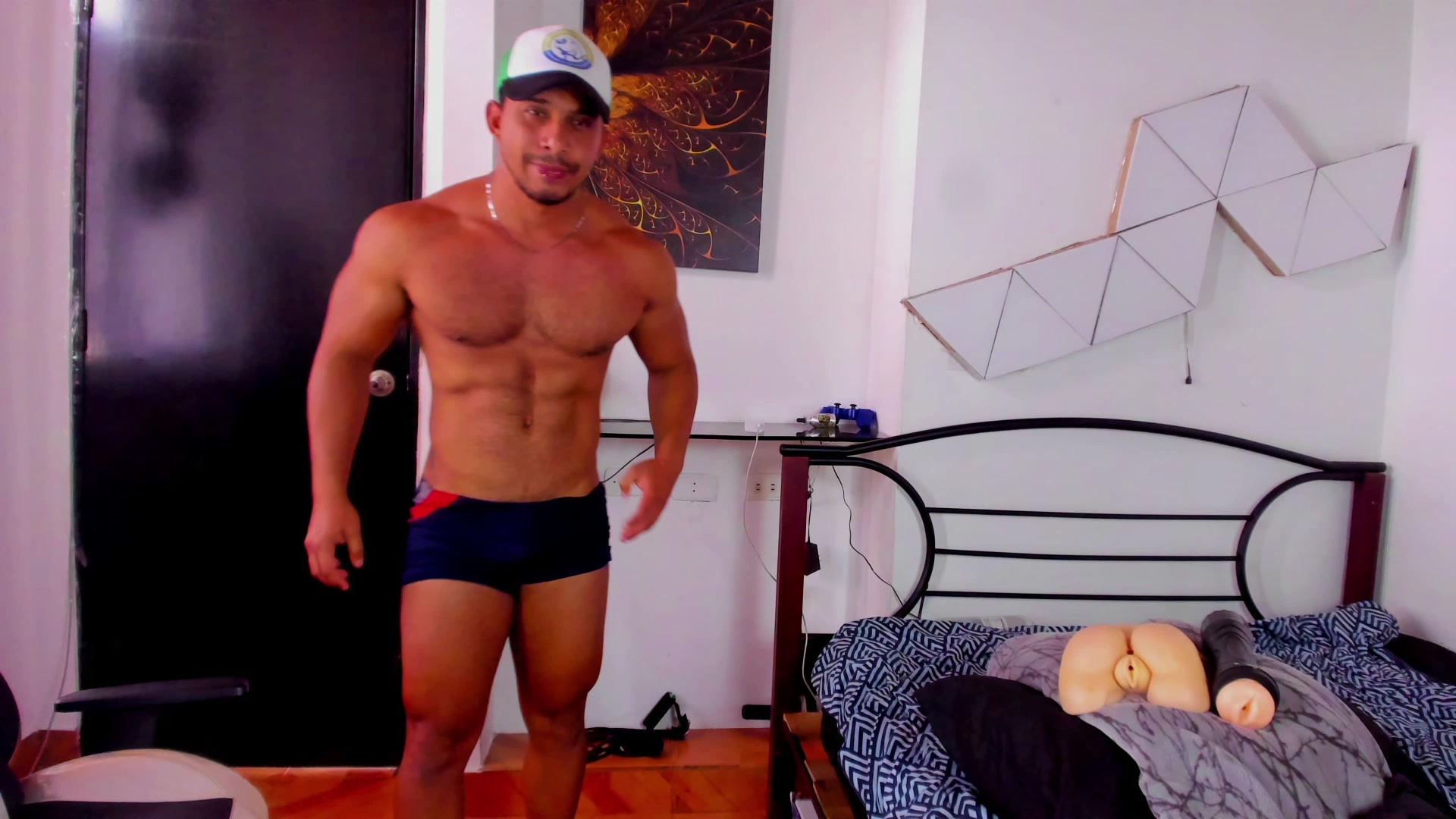 Model - leand ferrutti cum