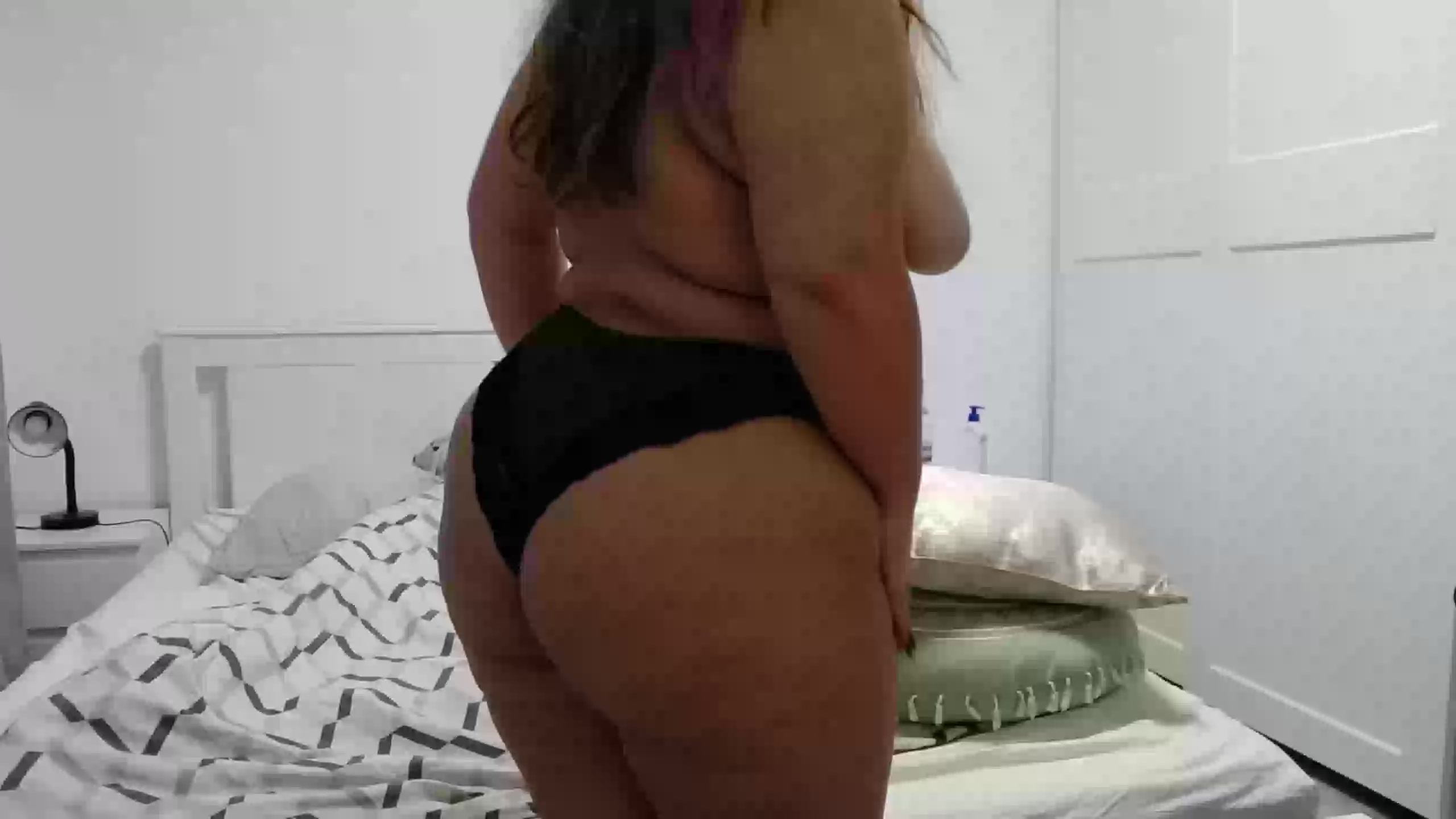 Model - Miss Kinky Michelle anal