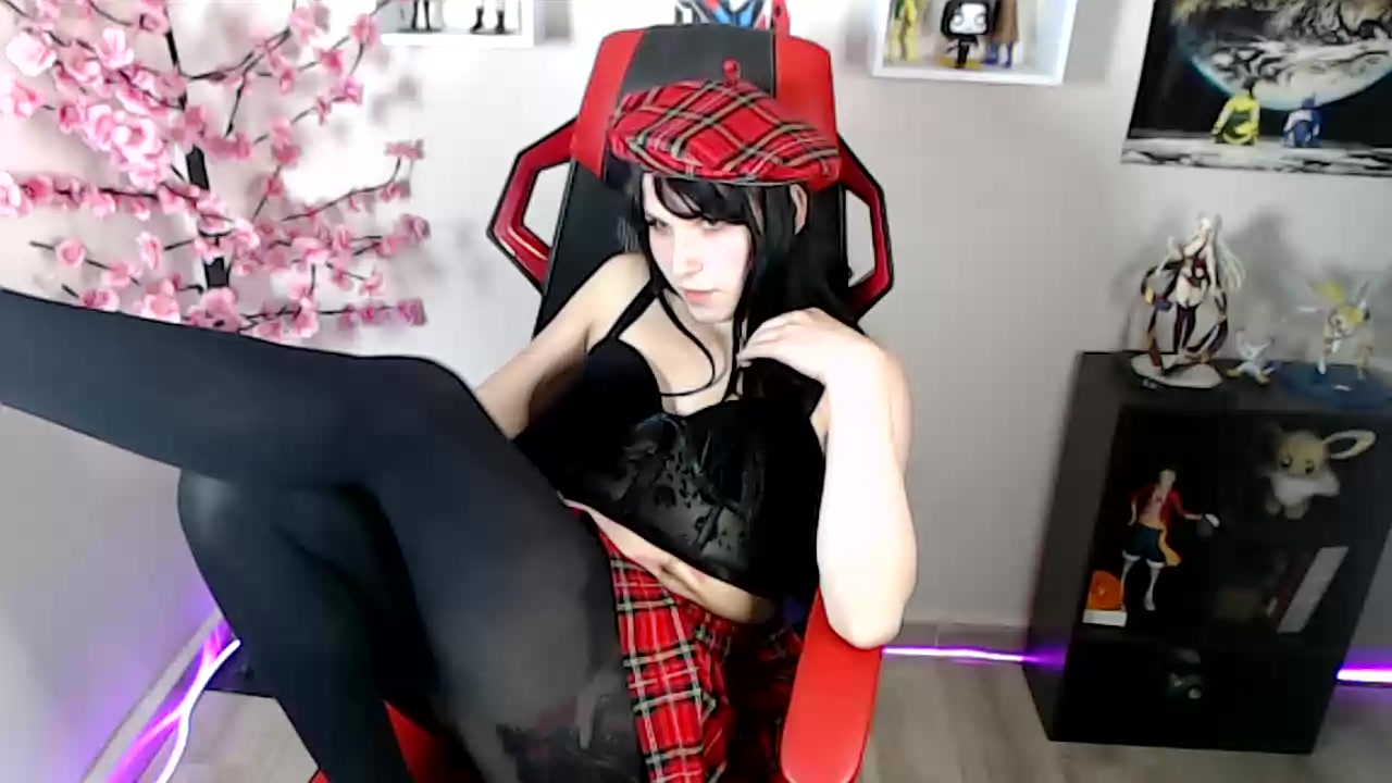Alice Runner anal Model - Alice Runner anal
