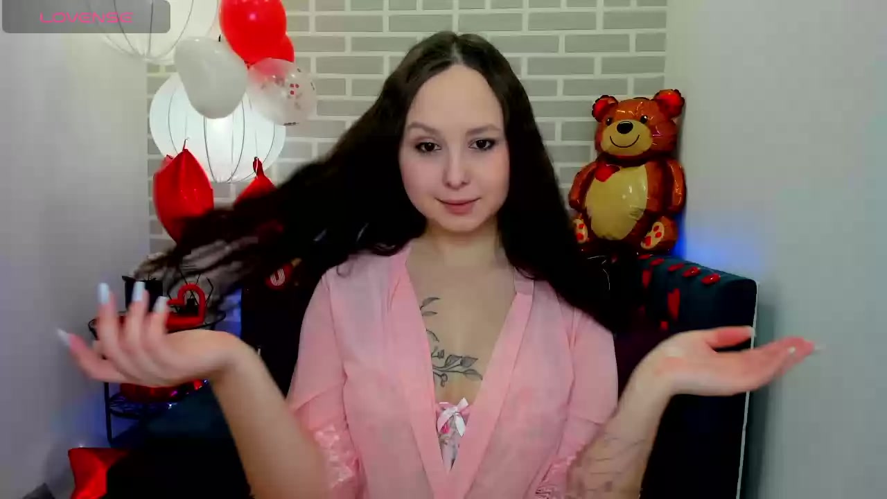 Model - Beatrice blowjob