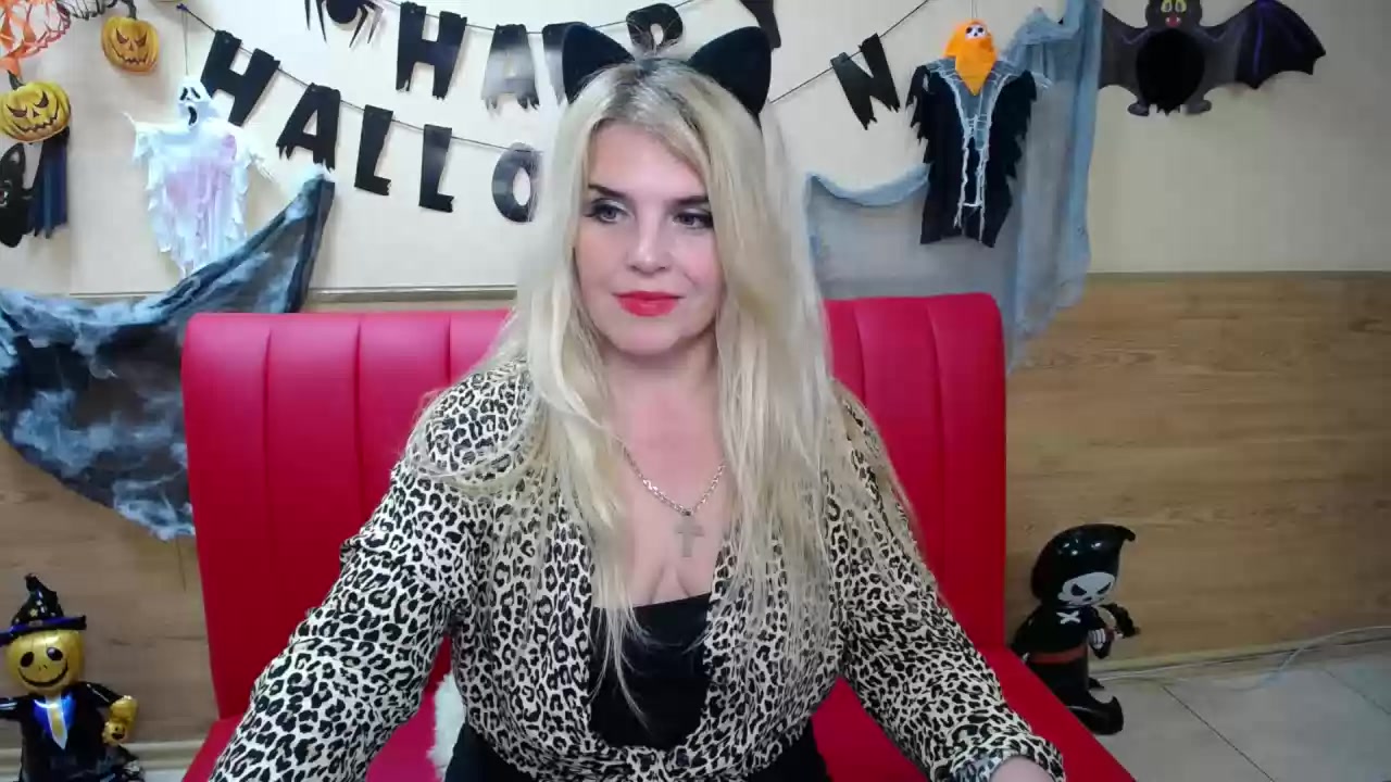 Model - JulyaBarbi sexy