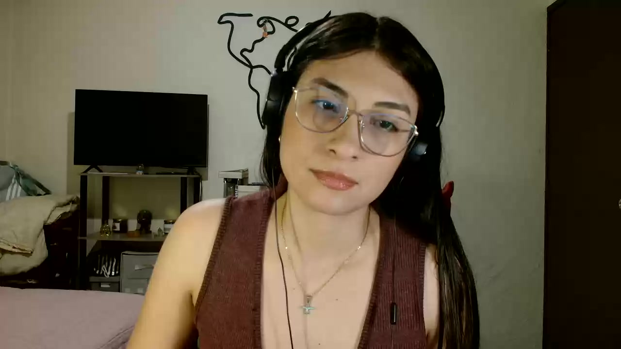 Model - CheeryMia sexy