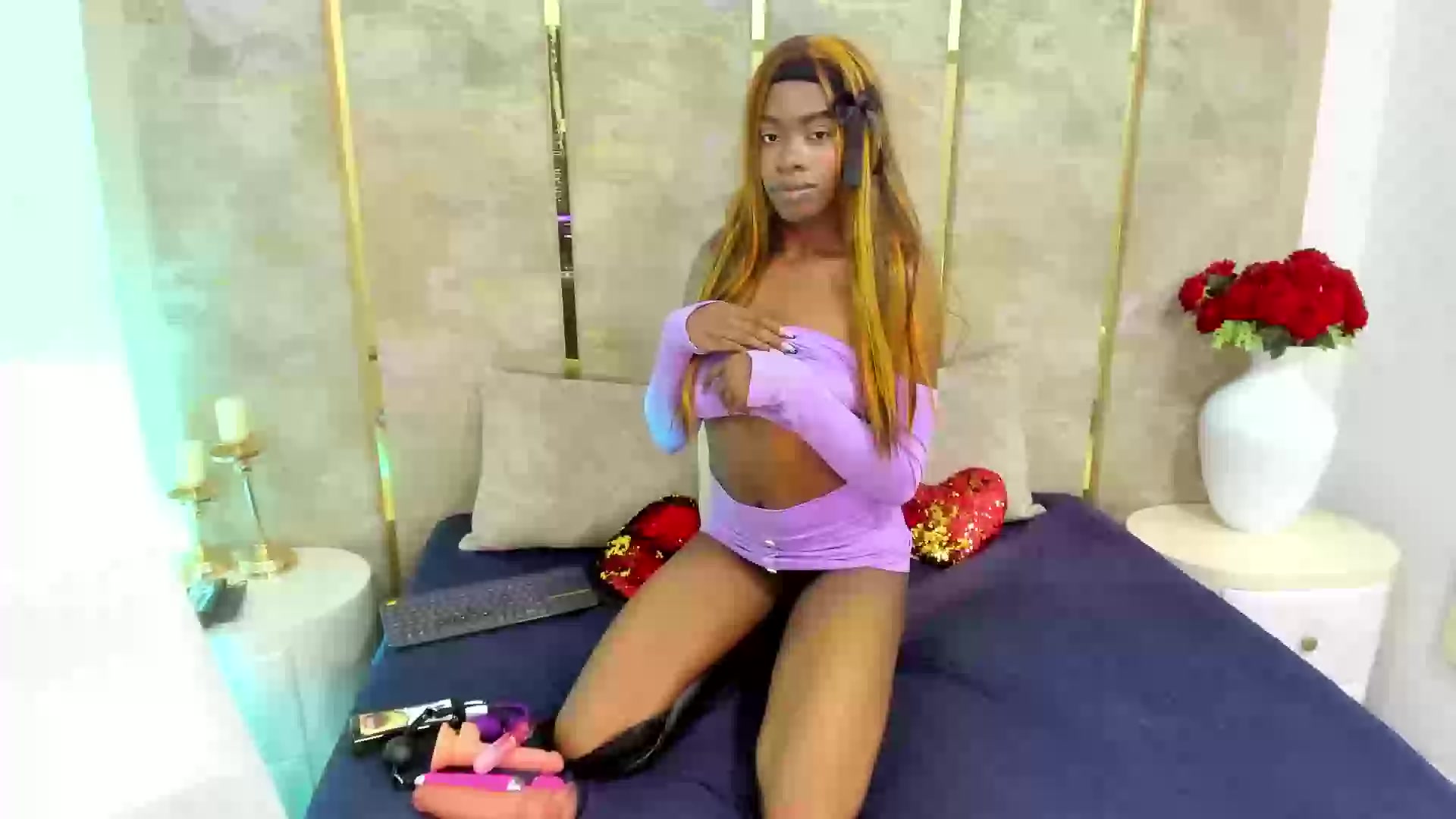 Model - NalaRoux blowjob