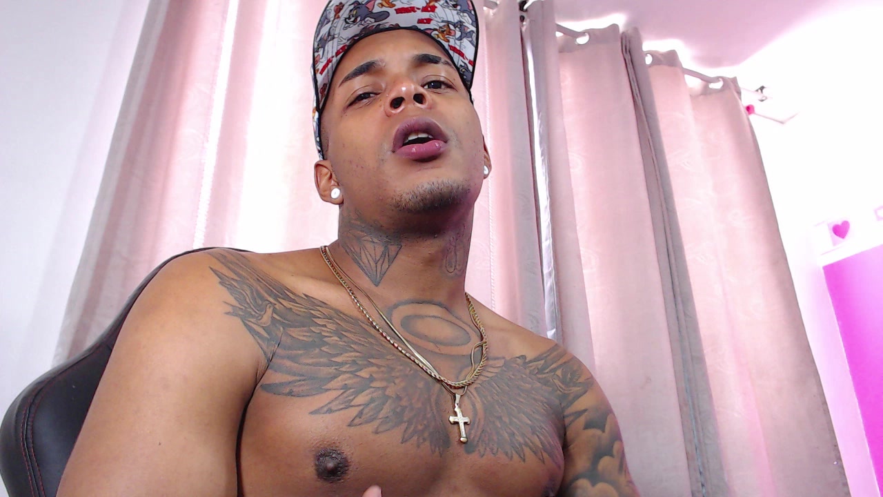 Model - camilosoteloprettyboy cum