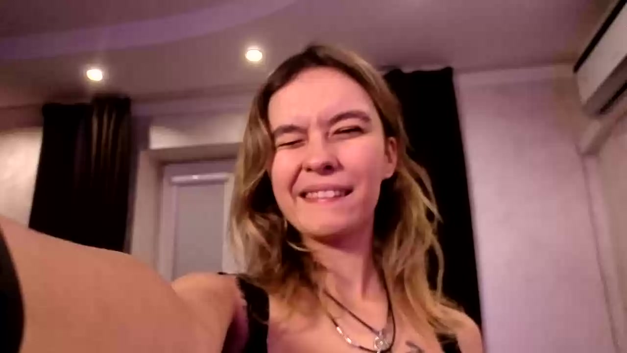 Model - DevonaCast anal