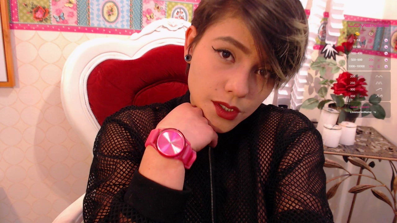 Model - Emma_Lynne blowjob