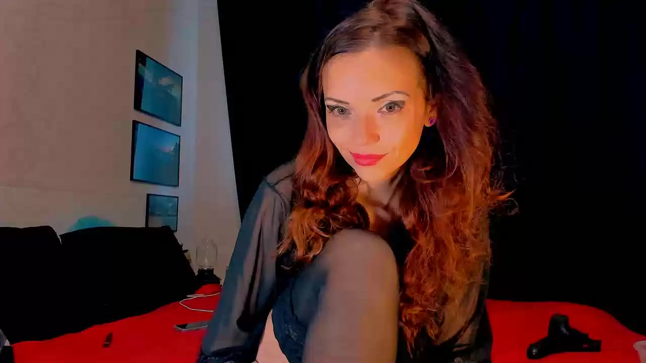 Model - Mistress Nora anal