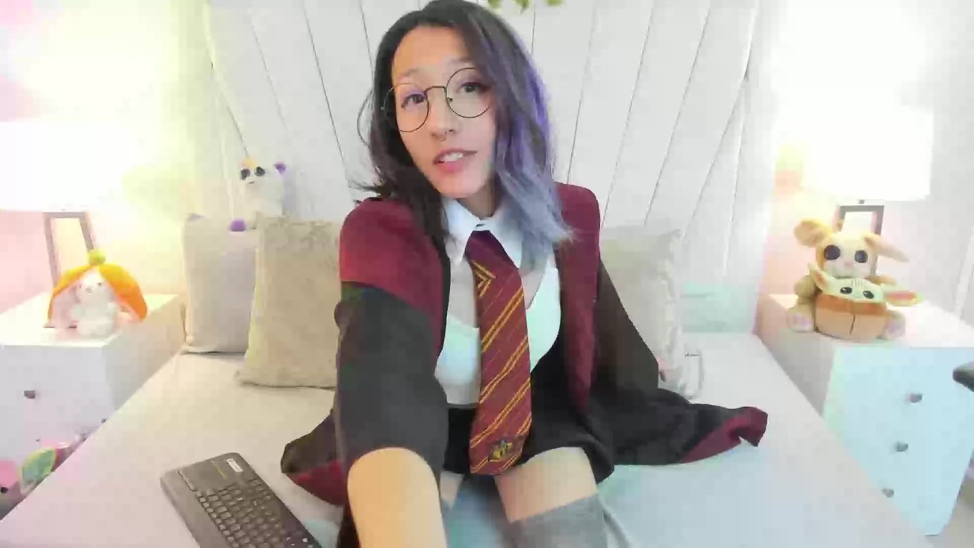 Model - MitsuriKibutsuyi oral