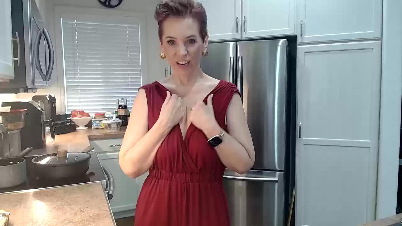 Model - RubyLynne curvy