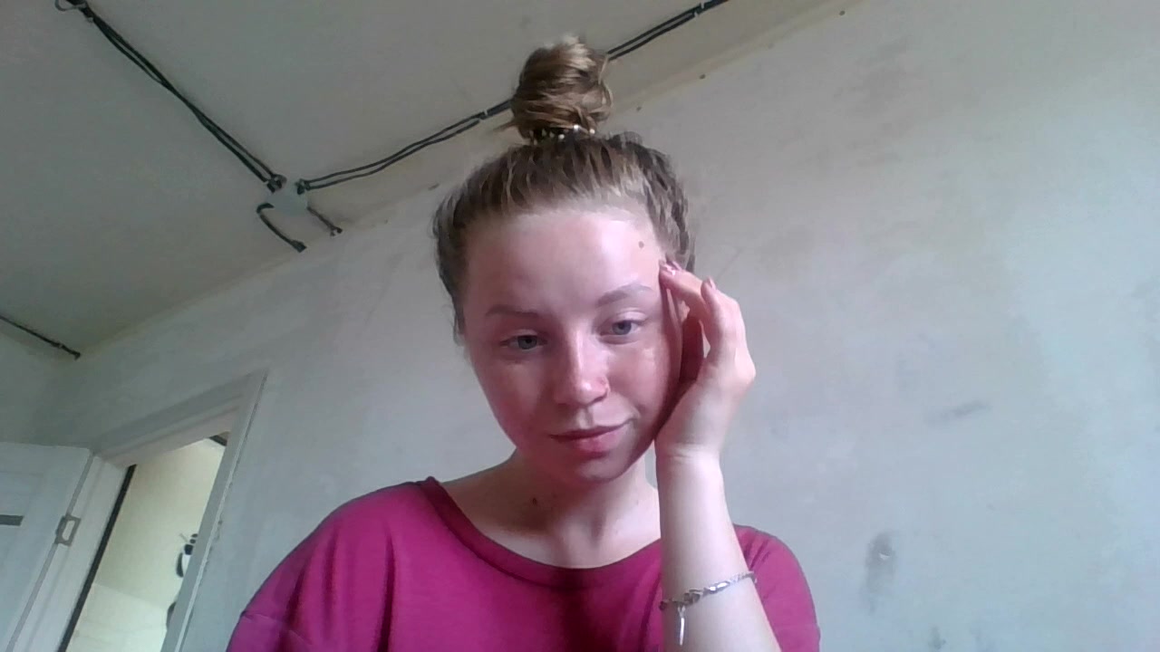 Model - Gentle_Chamomile show