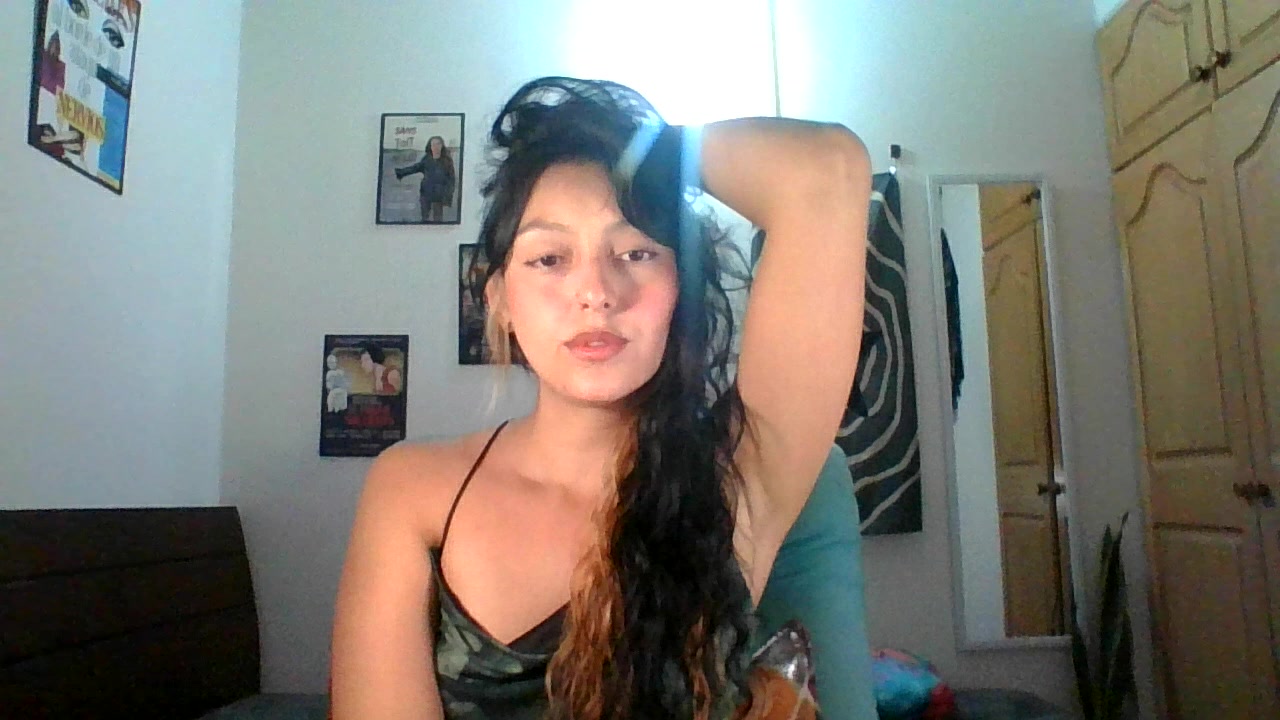 Model - Miss Pepper dildo