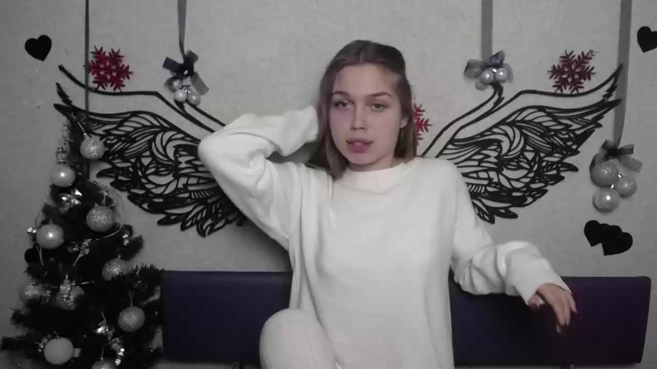 Model - LaraPika roleplaying